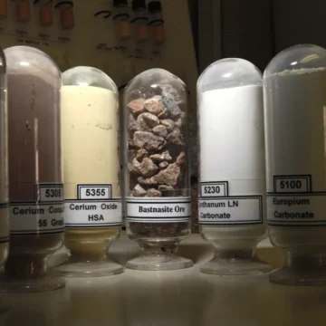 De ce vrea Trump mineralele rare ale Ucrainei?