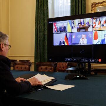Liderii statelor europene se reunesc pentru consolidarea APĂRĂRII, pe fondul negocierilor SUA-Rusia /Starmer: „Prioritatea este securitatea colectivă”