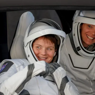 SpaceX trimite un nou echipaj la Stația Spațială Internațională