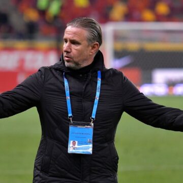 Laurențiu Reghecampf, dat afară de arabii de la Esperance Tunis! I-au cerut ce jucători să bage și l-au „executat” deși era lider în campionat