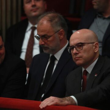 Parlamentul Serbiei acceptă demisia Guvernului, pe fondul protestelor anti-corupție