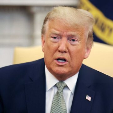 Donald Trump a anunțat că SUA a lansat un atac aerian asupra rebelilor Houthi din Yemen