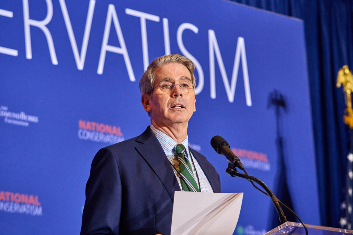 Scott Bessent a acuzat FMI și Banca Mondială de abatere