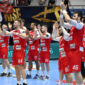Dinamo, spulberată de Magdeburg în Liga Campionilor