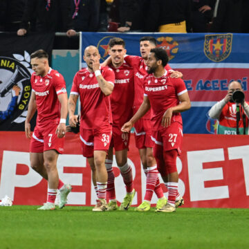 Nu e glumă! Dinamo face 12 transferuri pentru a se lupta la titlu cu FCSB și CFR Cluj: „Avem nevoie”