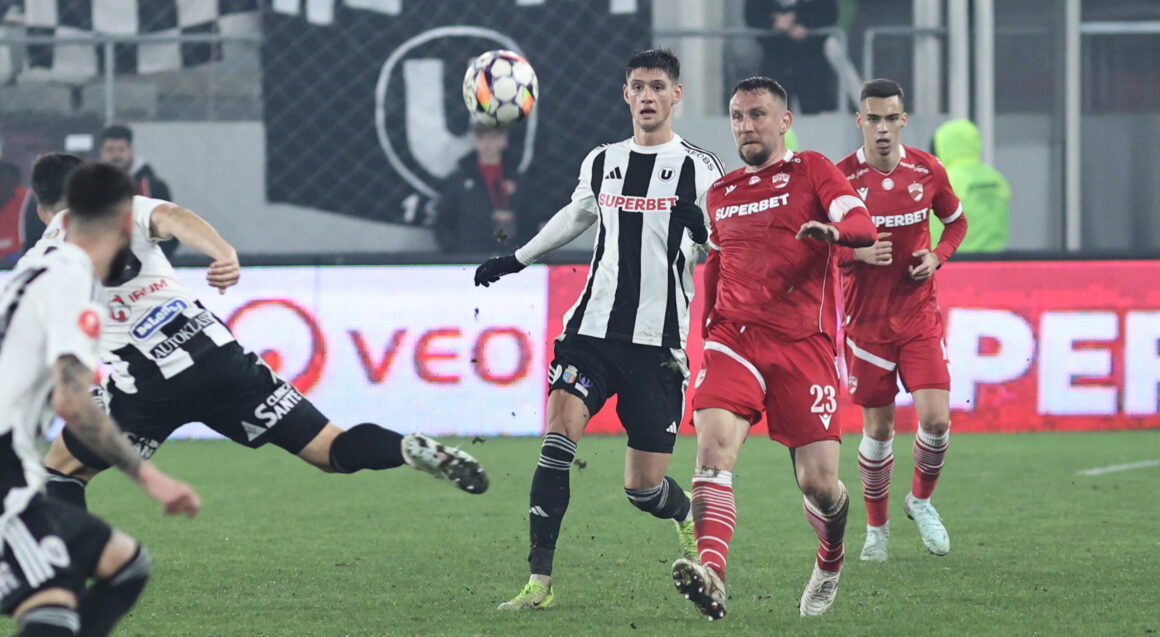 U Cluj – Dinamo București Live Video Online de la ora 20:00, în etapa 4 din play-off-ul Superligii. Orice pas greșit îi scoate pe ardeleni din lupta pentru titlu. Echipele probabile
