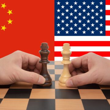 Tarifele impuse de Statele Unite Chinei ating nivelul de 145%