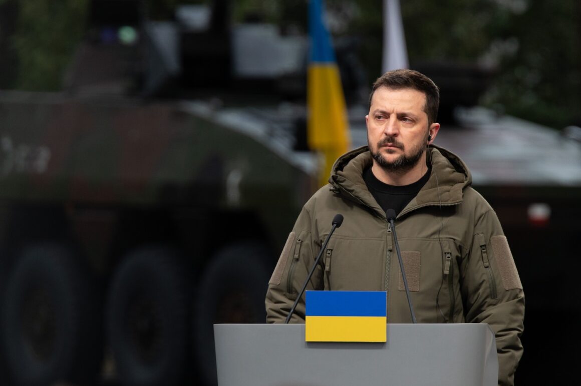 Volodimir Zelenski acuză Rusia că mimează o încetare a focului