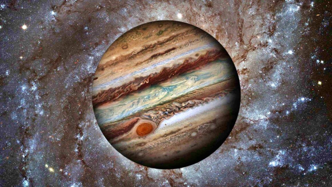 Planeta-Jupiter-ascuns.jpg STUDIU. Jupiter s-a redus la jumătate și se micșorează 2 cm pe an