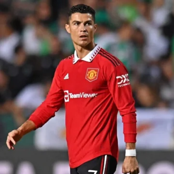 Cristiano Ronaldo rămâne cel mai bine plătit sportiv din lume