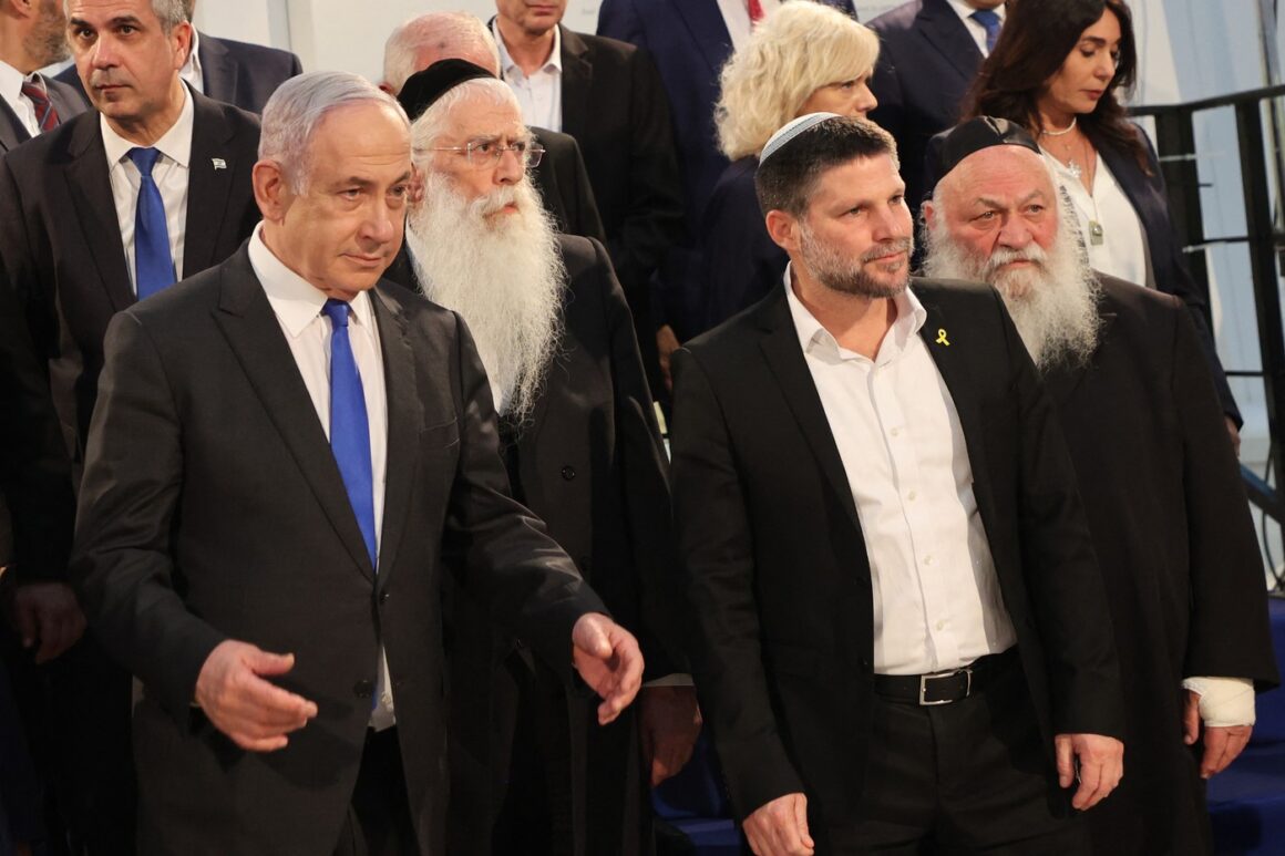 profimedia-0879127861-1.jpg Ministrul israelian al Finanțelor anunță crearea a 22 de noi așezări evreiești în Cisiordania