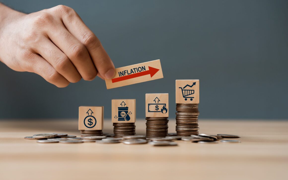 AdobeStock_508961803-scaled-1.jpeg Salariile încetinesc în 2025, iar creșterea anuală scade sub 10%