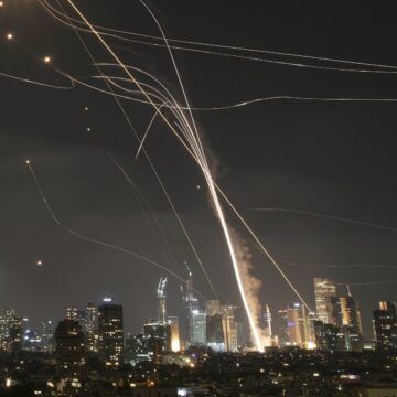 profimedia-1010582166.jpg Israelul AMENINȚĂ Iranul cu un nou atac, din cauza depășirii „liniilor roșii” /Armata americană a ajutat la interceptarea rachetelor iraniene
