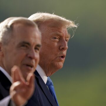 Trump denunță decizia Canadei de a impune o taxă digitală /„Încetăm toate discuțiile comerciale”