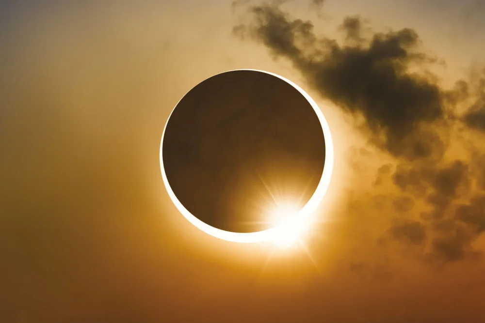 Eclipsa.webp.webp Trei eclipse solare majore vor traversa Spania între 2026 și 2028