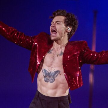 Harry-Styles.jpg Compania lui Harry Styles se extinde în bunăstare sexuală