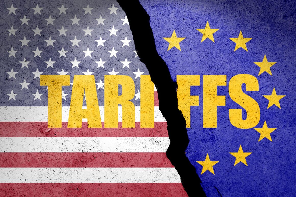 profimedia-0985378062-1.jpg Acordul comercial UE-SUA va avea impact negativ /„O taxă de 15% în secolul 21 este greu de înțeles”