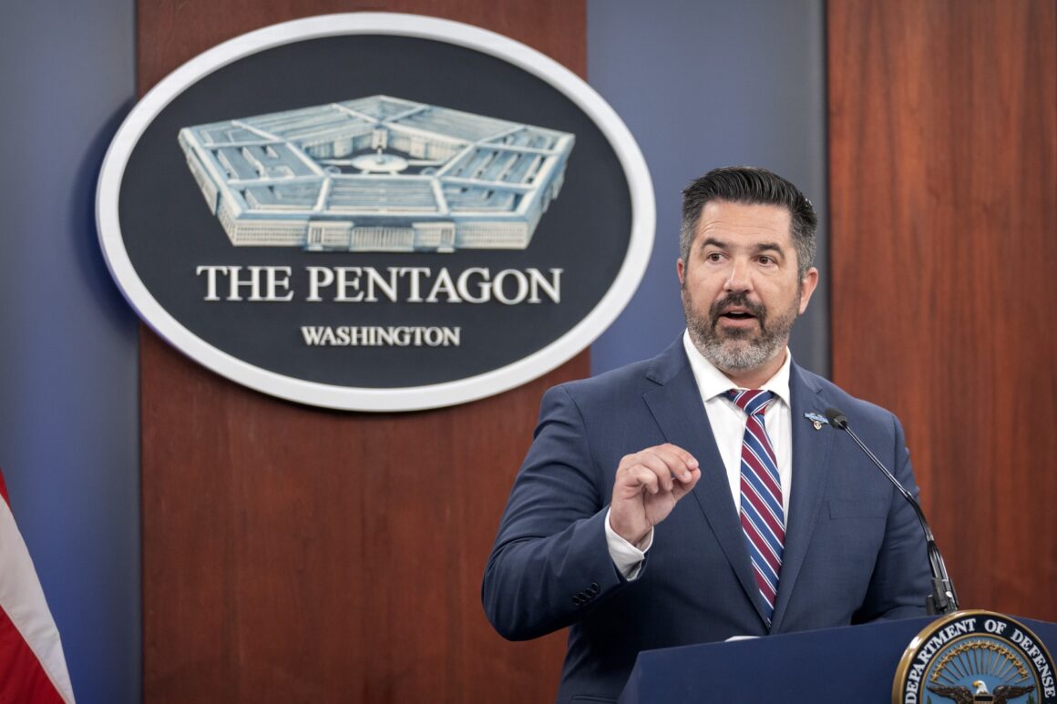profimedia-1017727613.jpg Pentagonul crede că bombardamentele americane vor întârzia programul nuclear iranian cu aproape doi ani