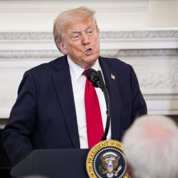 profimedia-1021862373.jpg Trump este încrezător în perspectivele negocierilor dintre Israel și Hamas /„Suntem pe un parcurs destul de bun în privința Fâșiei Gaza”