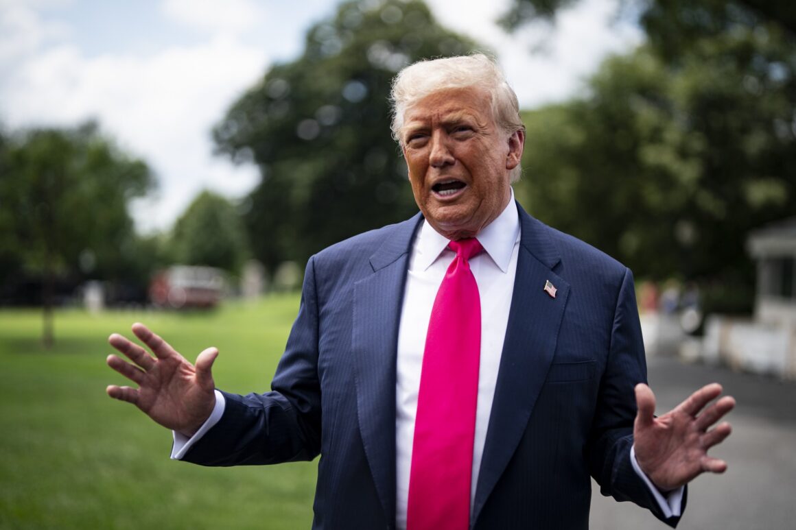 profimedia-1022178173.jpg Trump dă asigurări că nu susține atacurile Ucrainei asupra Moscovei /”Nu sunt de partea nimănui”
