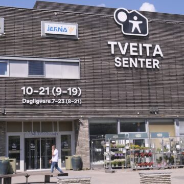 Suspect, arestat în urma atacului armat din centrul comercial din Oslo. Individul s-a predat