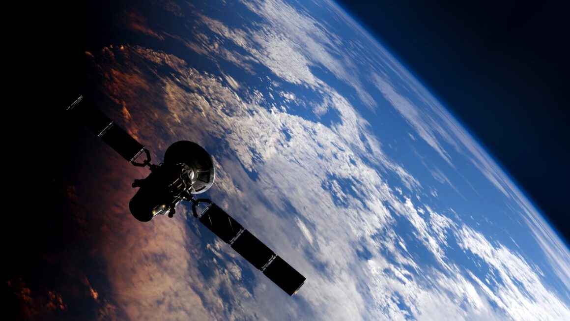 satelit-disparut-shutter_Descopera-5-scaled-1.jpg EUMETSAT va monitoriza în premieră atmosfera din orbită fixă