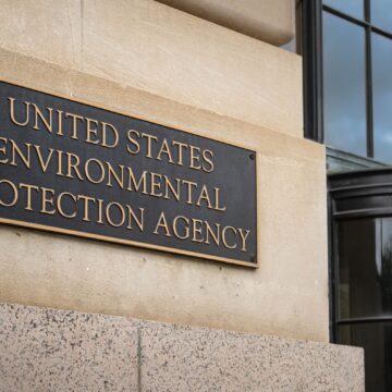 shutterstock_2312688971-scaled.jpg Agenția americană pentru Protecția Mediului anchetează 139 de angajați care au criticat politicile președintelui Donald Trump