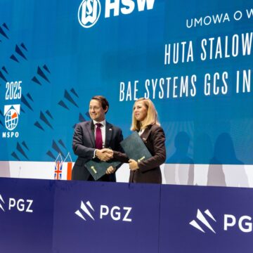 Polonia va folosi tehnologie de la BAE Systems pentru a construi o fabrică de armament de ultimă generație