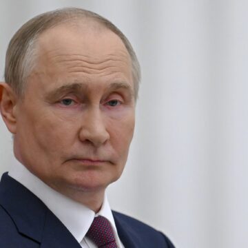 shutterstock_2660369213-scaled.jpg Vladimir Putin neagă că economia Rusiei are probleme, cu toate că specialiștii susțin contrariul