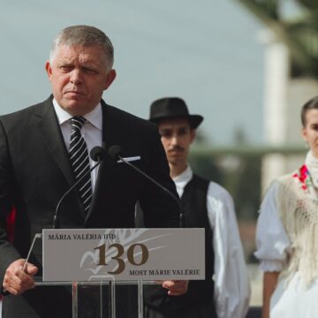 profimedia-1041354748.jpg Vizita lui Robert Fico la summitul de la Copenhaga, anulată. Problemele de sănătate de după tentativa de asasinat s-ar fi înrăutățit