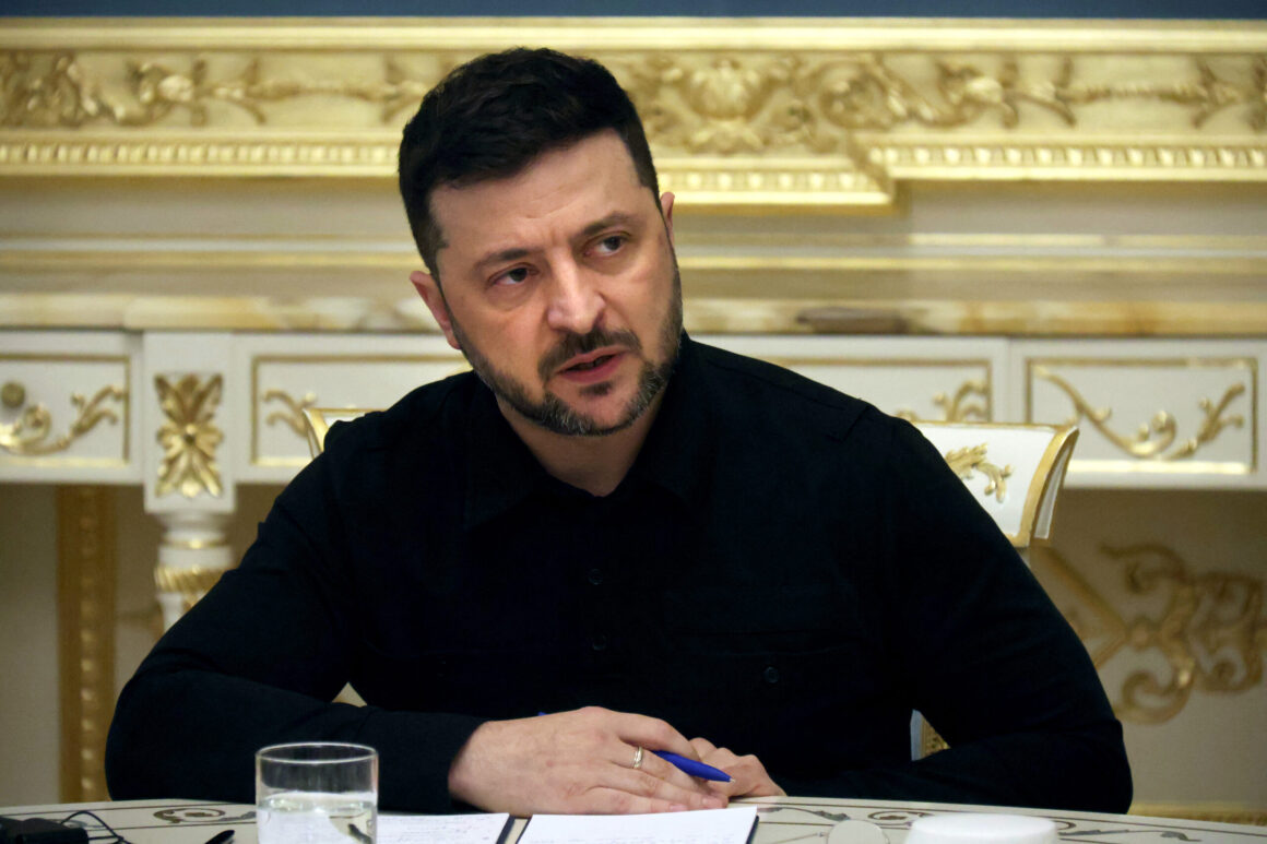 Zelenski nu exclude amânarea unei noi reuniuni privind Ucraina la Abu Dhabi. Cum a răspuns la propunerea lui Putin de a se întâlni la Moscova