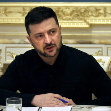 8083766-hepta_mediafax_foto-abacapress_hepta-1-scaled.jpg Zelenski nu exclude amânarea unei noi reuniuni privind Ucraina la Abu Dhabi. Cum a răspuns la propunerea lui Putin de a se întâlni la Moscova