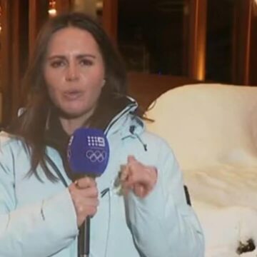 O prezentatoare TV a băut înainte de un live de la Jocurile Olimpice. Femeia și-a cerut scuze, iar imaginile cu ea au ajuns virale 