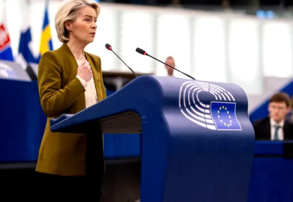 Von der Leyen avertizează că revenirea la petrolul Rusiei este o greșeală strategică.Președinta Comisiei vrea alte opțiuni pentru reducerea prețurilor