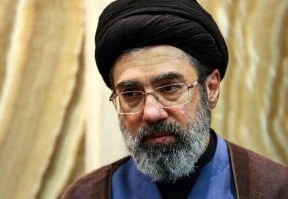 Fiul lui Khamenei, Mojtaba Khamenei, este noul lider suprem al Iranului, relatează presa de stat de la Teheran