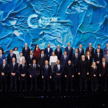 Macron, despre trupele franceze din România: „Ne vom adapta”