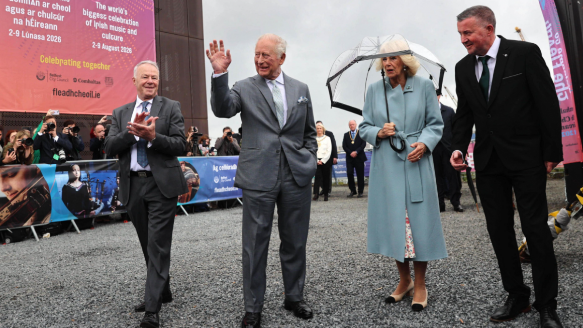 Screenshot-2026-05-19-171724-1200x675.png Regele Charles al III-lea efectuează o vizită neanunțată în Irlanda de Nord, în mijlocul unor măsuri de securitate sporite