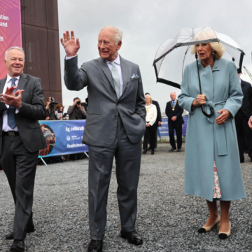 Screenshot-2026-05-19-171724-1200x675.png Regele Charles al III-lea efectuează o vizită neanunțată în Irlanda de Nord, în mijlocul unor măsuri de securitate sporite