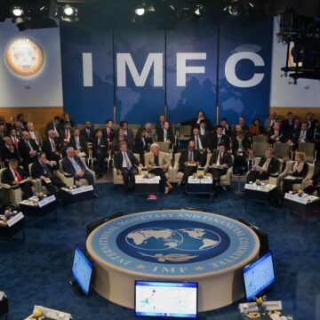 imfc-1024x675.jpg FMI avertizează că datoria publică a UE riscă să „explodeze” la 130% din PIB până în 2040, dacă Guvernele europene nu vor lua măsuri fiscale „strategice”. Ce recomandă Fondul Monetar Internațional