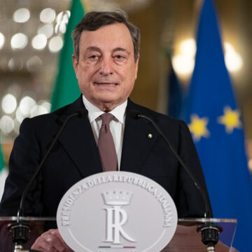 mario-draghi-.jpg „În Epoca Trump, suntem cu adevărat singuri împreună. Statele Unite nu ne mai garantează securitatea”. Ce măsuri urgente de redresare propune fostul Președinte al BCE