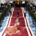 „Fashion is Art”, o invitație la transformarea modei în opere de artă veritabile. Cât costă un bilet anul acesta