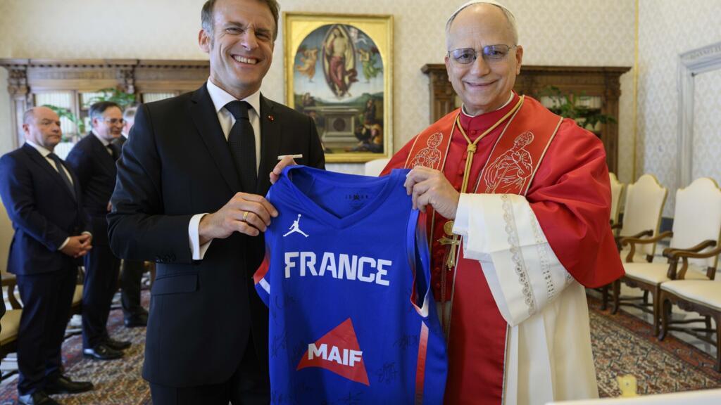 papa-franta.jpg Papa Leon al XIV-lea merge în Franța, în septembrie. Este prima vizită a unui Suveran Pontif în Franța în ultimii 18 ani – Aleph News