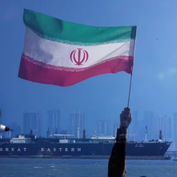 s-ormuz-1200x675.png Iranul anunță că își „extinde semnificativ” controlul militar în Strâmtoarea Ormuz, în timp ce Trump amenință cu reluarea atacurilor în „câteva zile”. Cum arată noua hartă publicată de iranieni