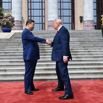 trump-1-2.jpg Trump amenință, după discuțiile cu Xi Jinping, că Statele Unite ar putea intra în Iran pentru a îndepărta „praful nuclear”. Care este poziția Chinei în privința războiului