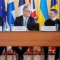 Marea Britanie și Franța, sprijinite de Spania, Italia și Canada, au blocat propunerea ca statele NATO să aloce 0,25% din PIB pentru Ucraina