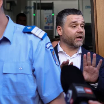 ciucu-1200x675.webp.webp „Sunt nevinovat şi vreau să-mi duc mandatul la capăt”. Primarul Capitalei a fost plasat sub control judiciar pentru 60 de zile – Aleph News