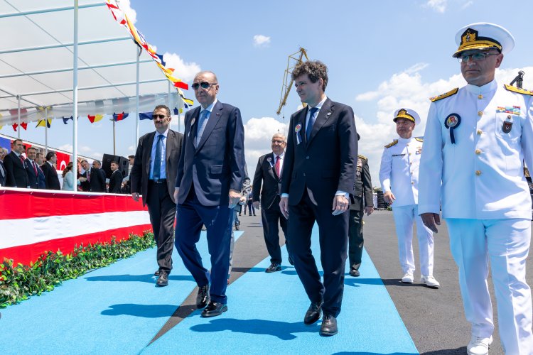nicusor-erdogan.jpg „România a achiziționat o corvetă ușoară de la Turcia, deci nici măcar o corvetă”