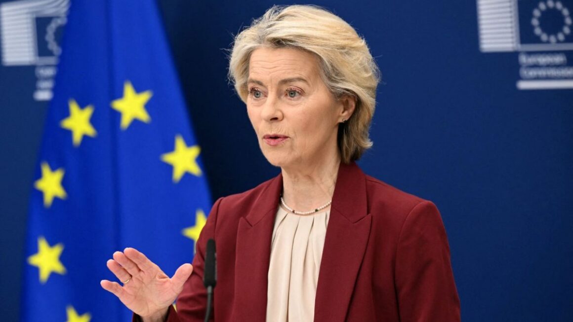 Ursula vor den Leyen refuza invitația FIFA de a participa la finala Cupei Mondiale de la New York