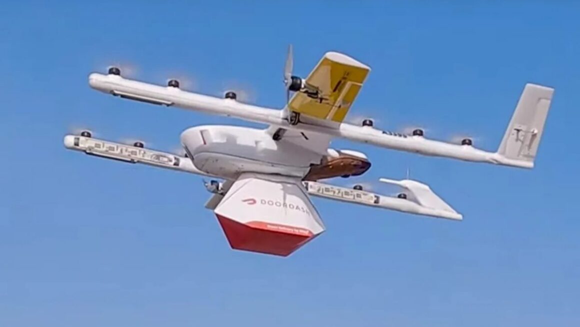DoorDash lansează un nou serviciu de livrare asistat de drone