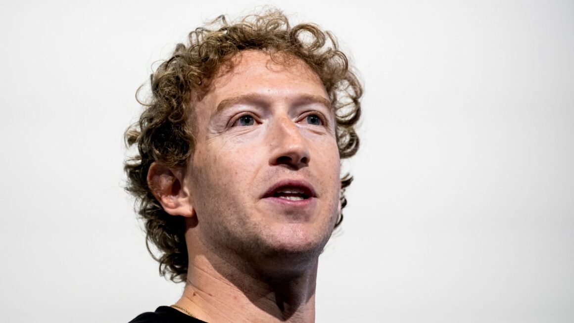 Mark Zuckerberg susține accesul deschis la A.I. pentru toți